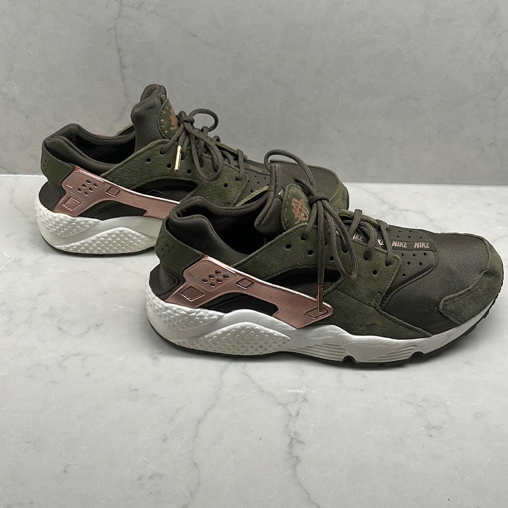 Nike Air Huarache Run Women's Shoes Olive Canvas-Metallic Rose Gold Size 11